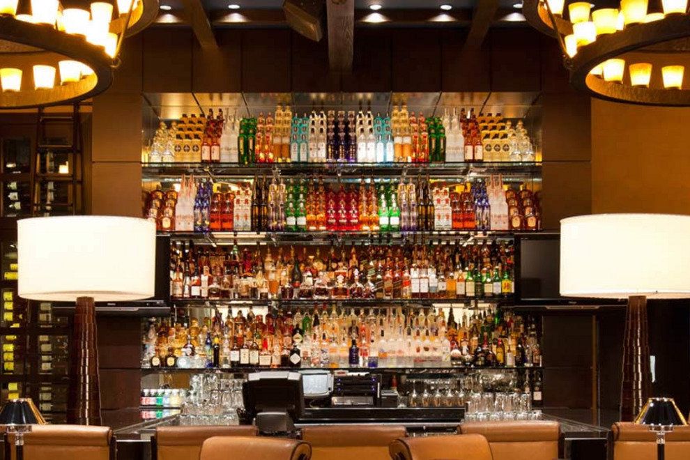 Mastro's Ocean Club - Newport Beach Newport Beach | Members and their  guests receive a complimentary round of house cocktails with purchase.